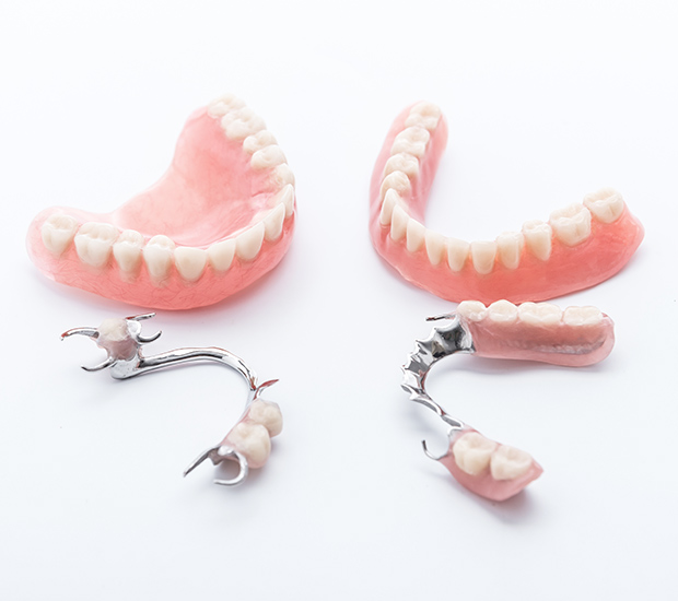 Delaware Dentures and Partial Dentures
